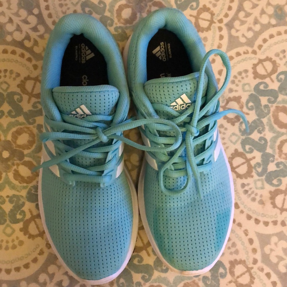 Adidas Cloudform shoes
